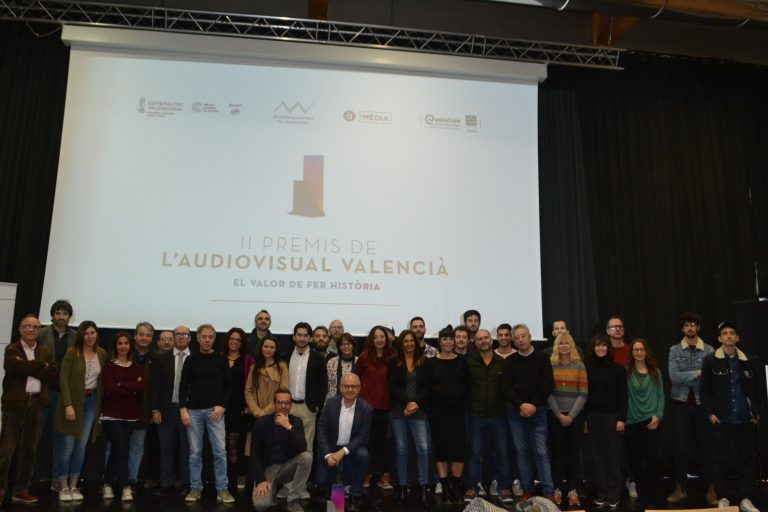 Read more about the article TROBADA DE NOMINATS I NOMINADES ALS PREMIS DE L’AUDIOVISUAL VALENCIÀ 2019